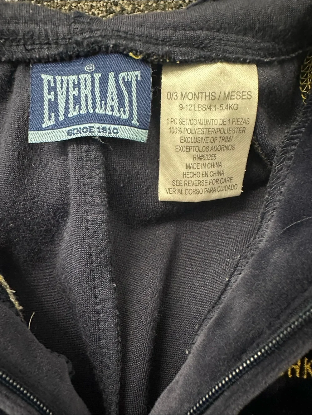 Vintage Everlast Infant Hooded Velour Jumpsuit Sz 0/3 Months